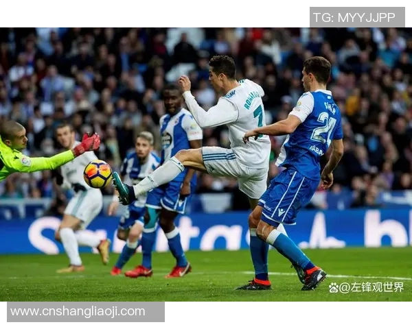 十月生日的足球球星有哪些 他们的精彩瞬间和成就回顾